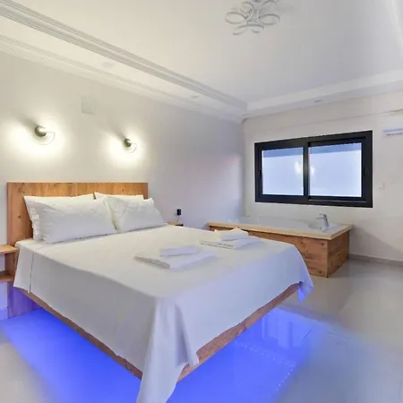 With Jacuzzi For Honeymoon And Vacation Block E * Fethiye